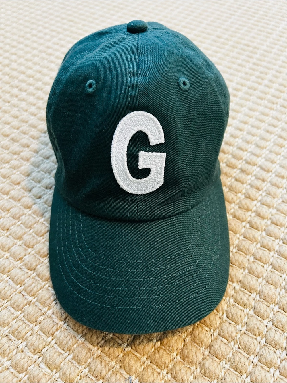 Rey to Z Kids Hunter Green Baseball Cap with White 'G' Patch - like NEW